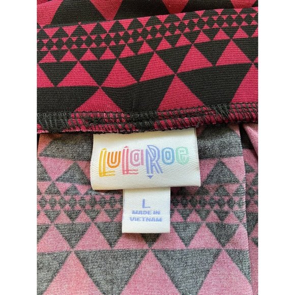 NEW LuLaRoe Madison Geo Triangle Print A-Line Skirt LARGE Pleated Pockets 9251 - Picture 4 of 5